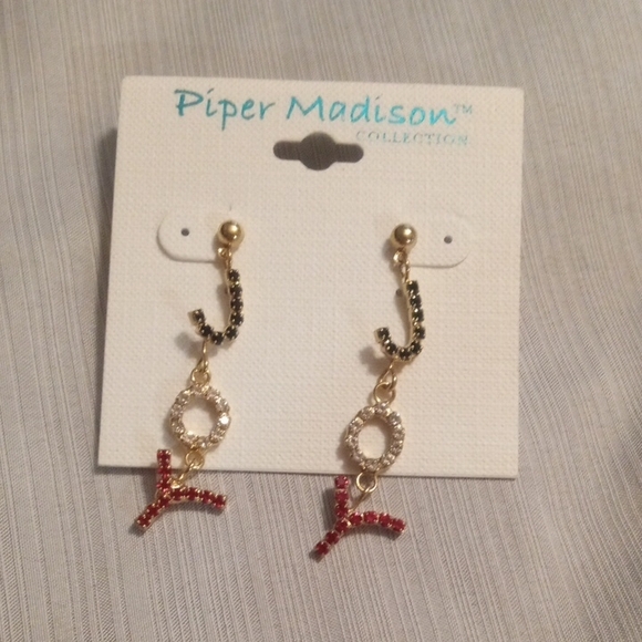 Piper Madison Jewelry - Green, White, And Red Joy Earrings
